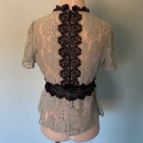 Zara lace peplum style top - Picture 4 of 7